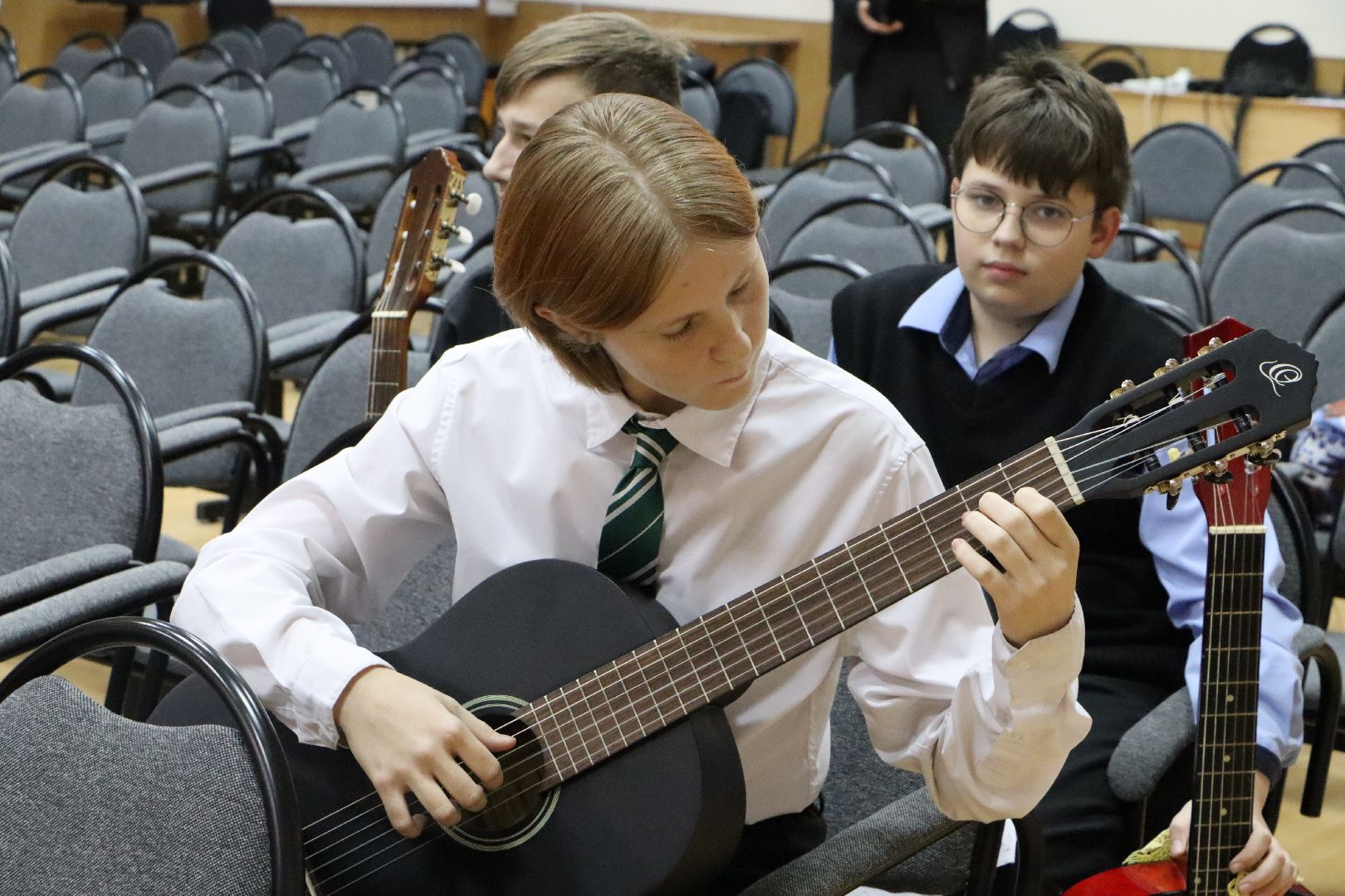 вертикалки, Серебряные Пруды, Культура, зачетный концерт, музыканты, Школа искусств Кившенко,