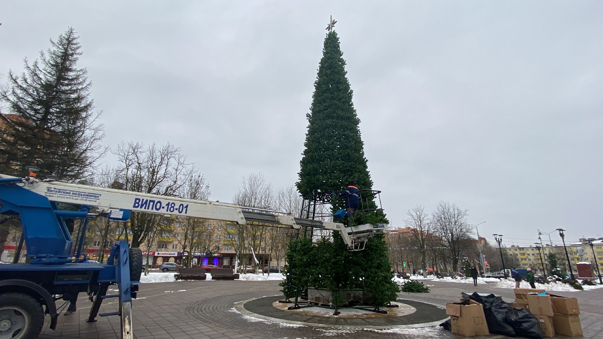 Елка, Украшение города, Новый год, вертикалки,