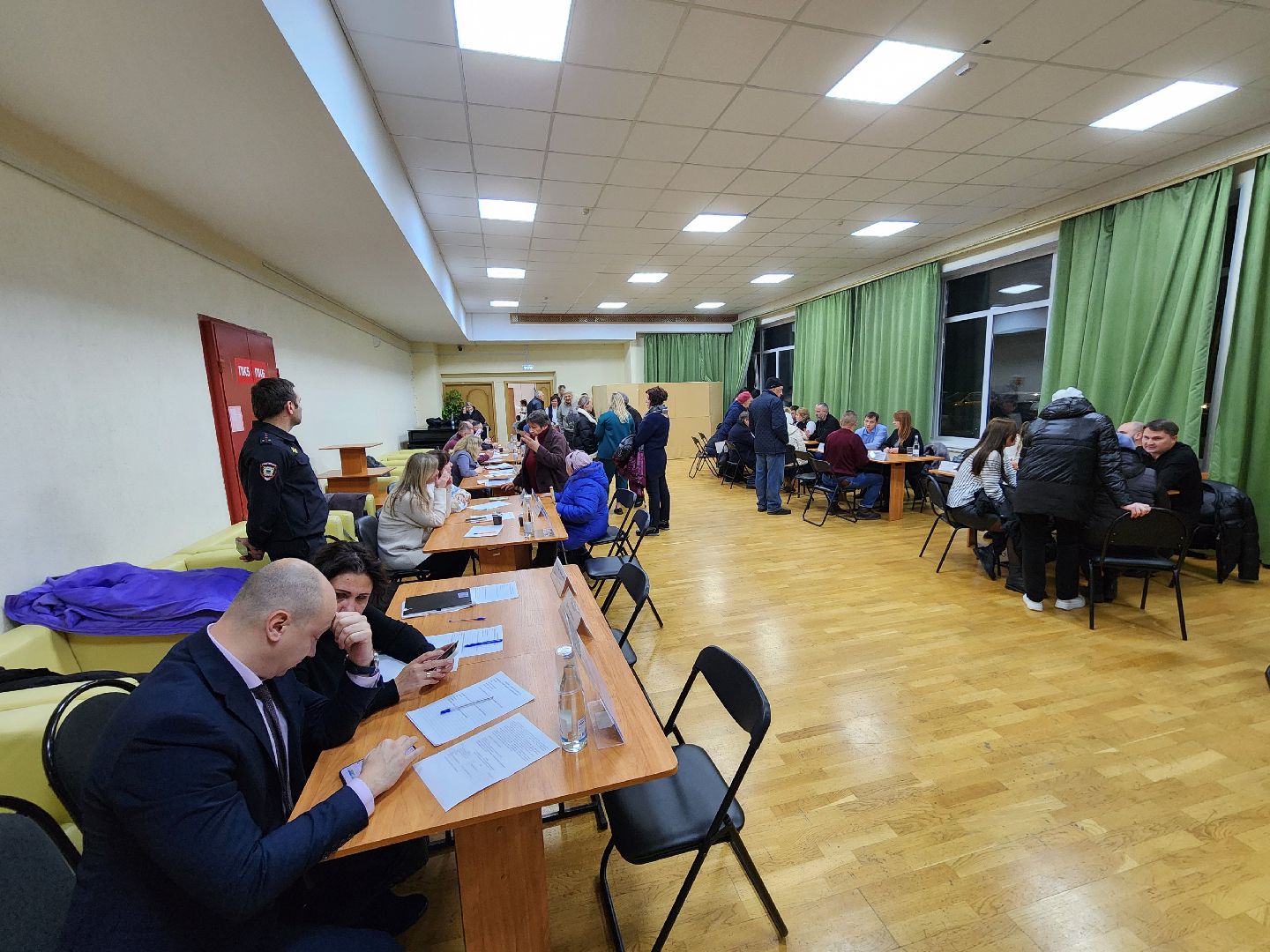 Чехов, деревня Манушкино, выездная администрация, обращения граждан, встреча с жителями, дорожный ремонт, содержание дорог, капитальный ремонт проезда, уборка, чистка снега,