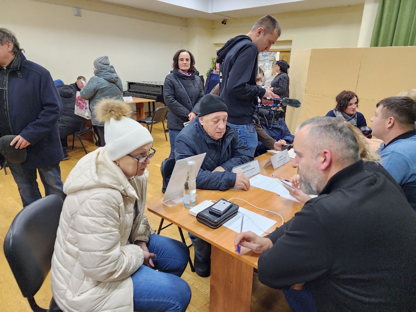 Чехов, деревня Манушкино, выездная администрация, обращения граждан, встреча с жителями, дорожный ремонт, содержание дорог, капитальный ремонт проезда, уборка, чистка снега,