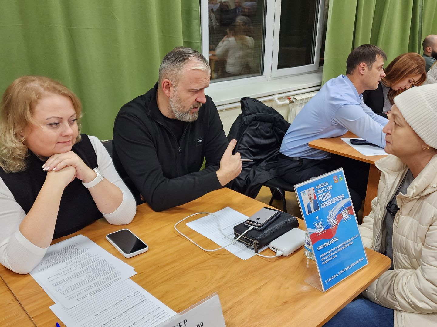 Чехов, деревня Манушкино, выездная администрация, обращения граждан, встреча с жителями, дорожный ремонт, содержание дорог, капитальный ремонт проезда, уборка, чистка снега,