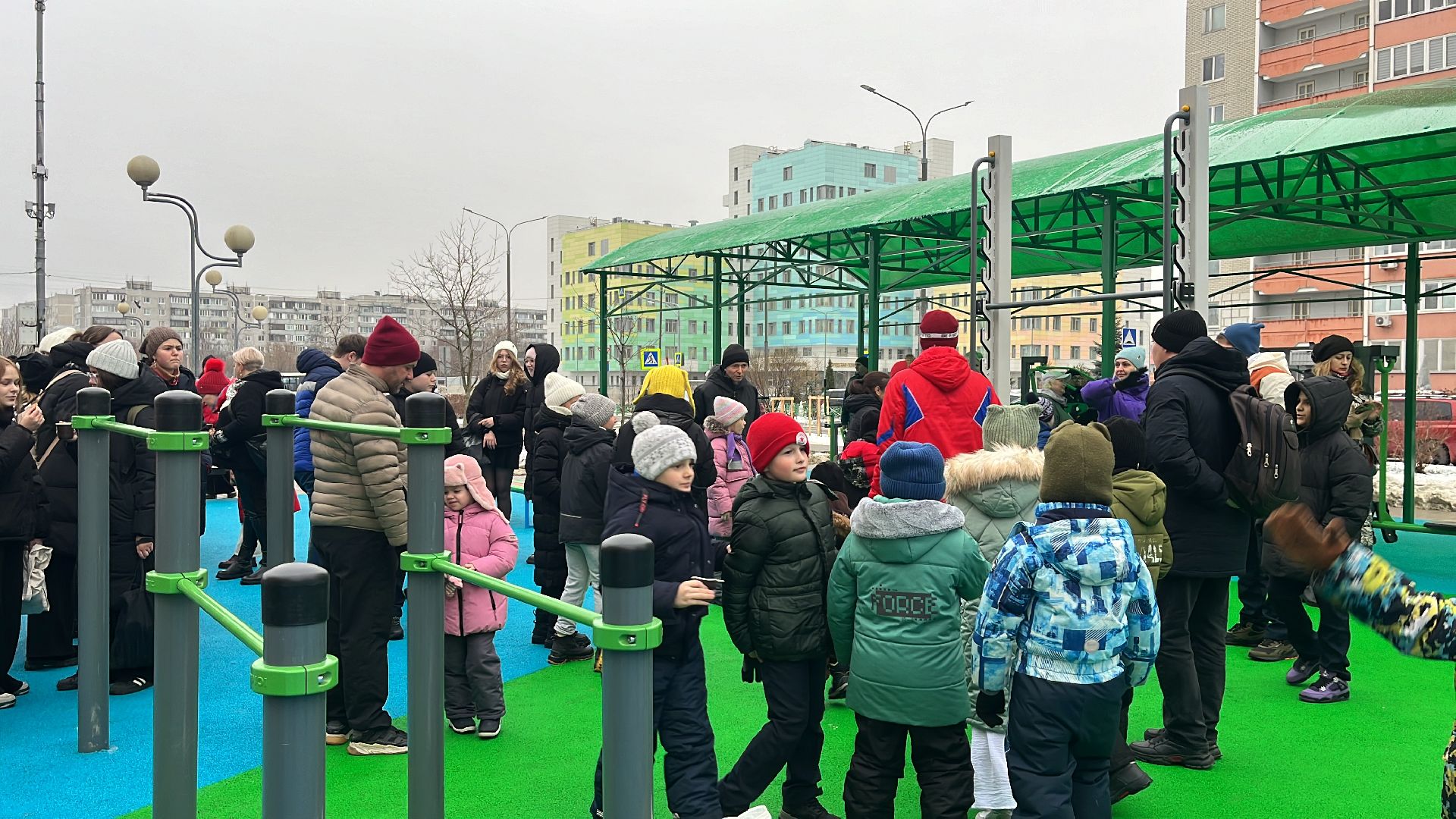 спорт, спортивная площадка, новая площадка, новая площадка для воркаута, новая спортивная площадка, воркаут зона, ворк-аут, воркаут-площадка, вертикалки,