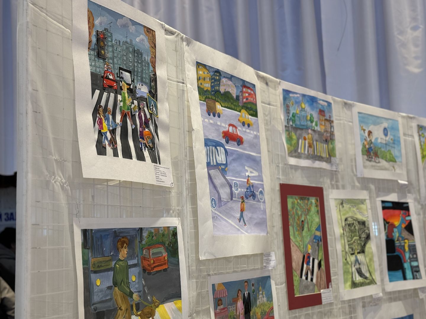 конкурса по профилактике дорожно-транспортного травматизма и безопасности дорожного движения, Выставка Умный пешеход, кинотеатр искра, центр детского творчества импульс,