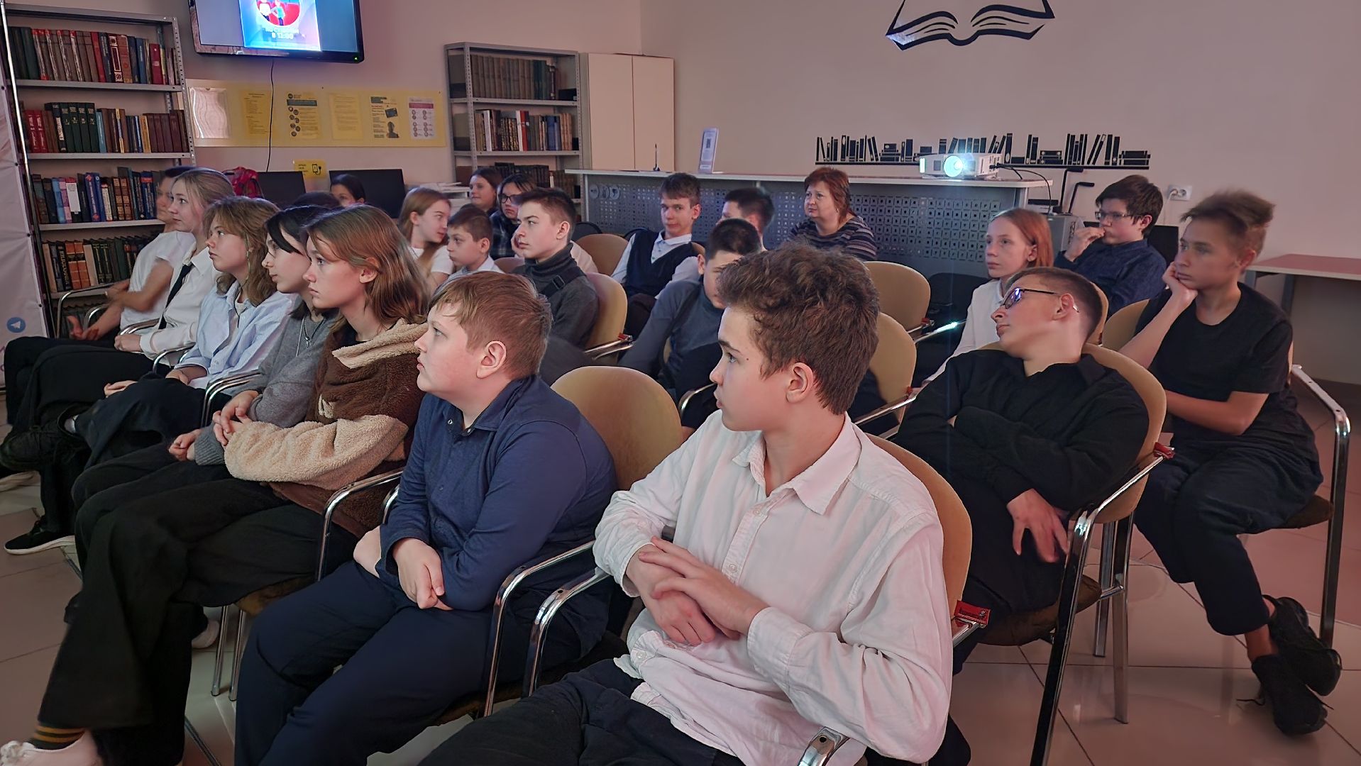 вертикалки, пушкино, библиотека, ученый, космос, физика, научная работа, школьники,космическое путешествие,популяризация науки,