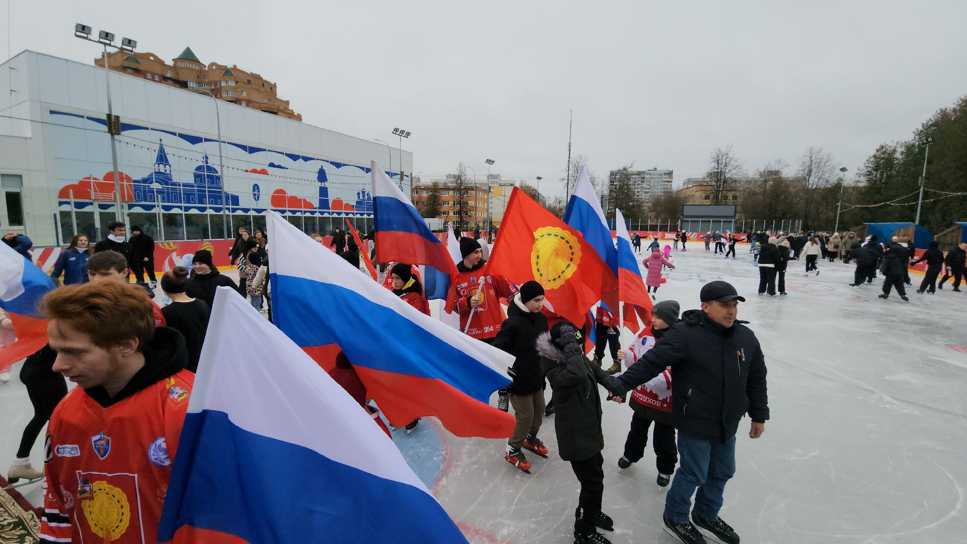 серпухов, зима в подмосковье, парк питомник, ледовый каток, коньки, вертикалки,
