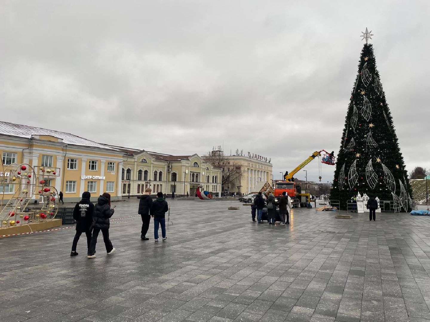 дмитров, советская площадь, зима в подмосковье, вертикалки,