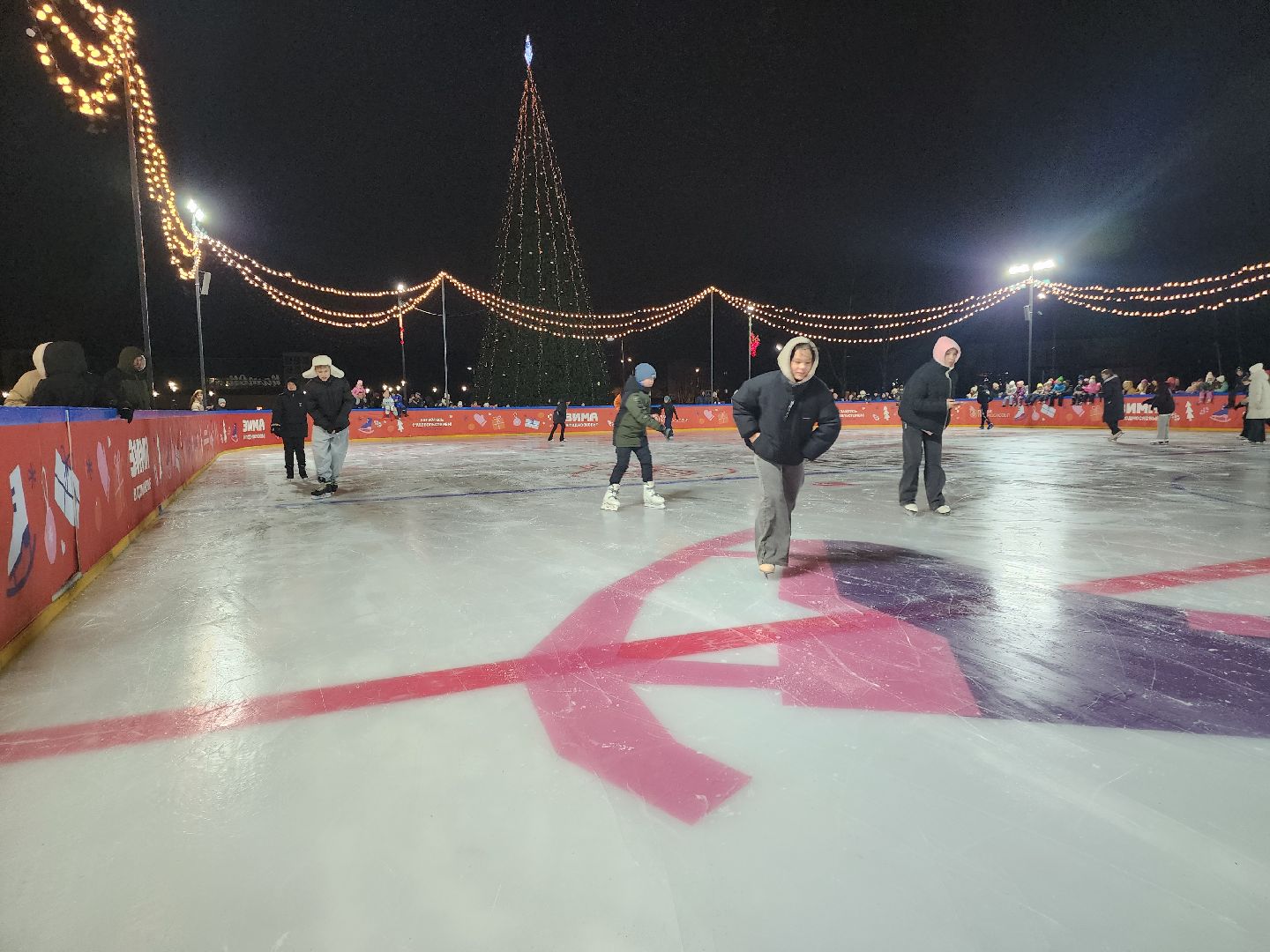 зима в подмосковье, Московская область, Егорьевск, Подмосковье, Каток, каток в парке,