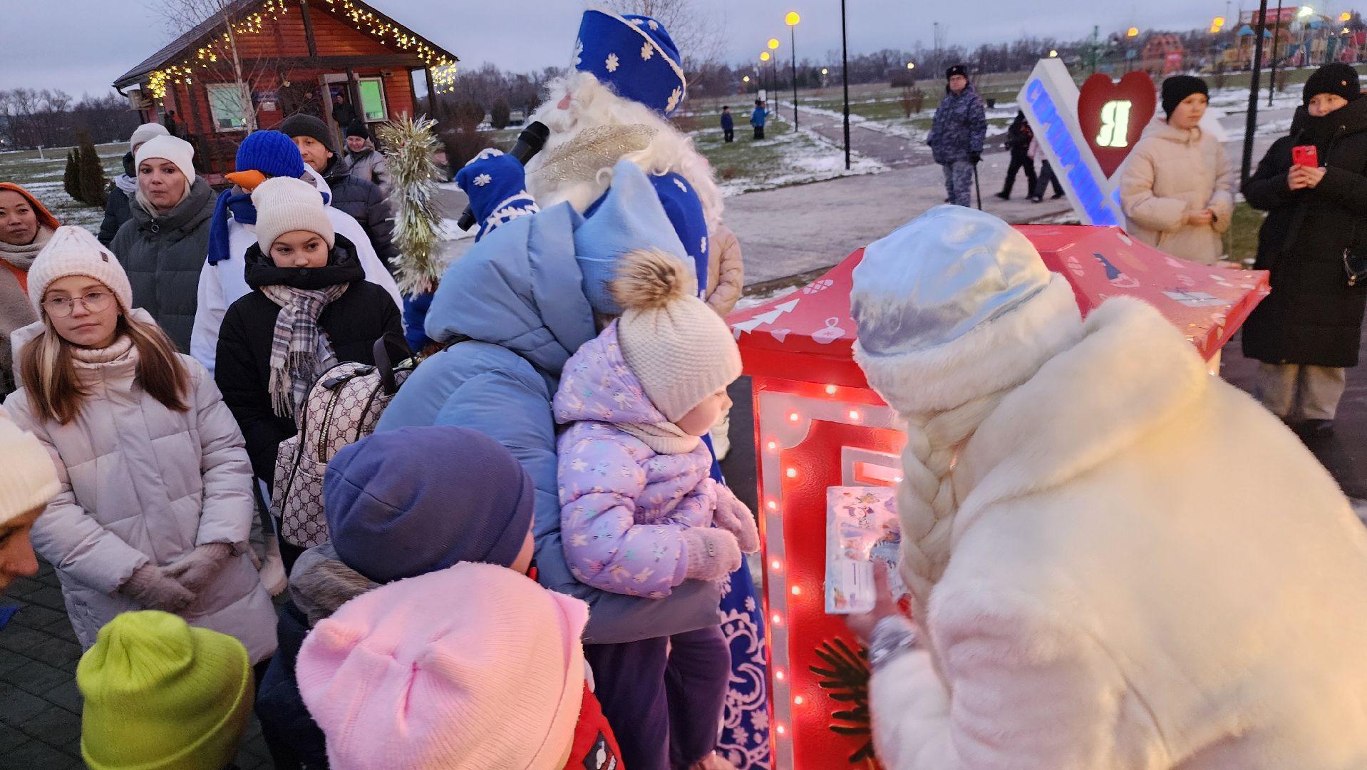 Серебряные Пруды, ПКиО Серебряный, Почта Деда Мороза, открытие зимнего сезона, вертикалки,
