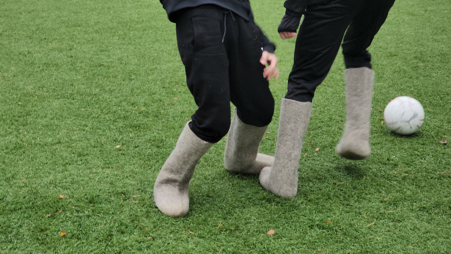 красногорск, зима в подмосковье, футбол в валенках, детский городок сказочный,