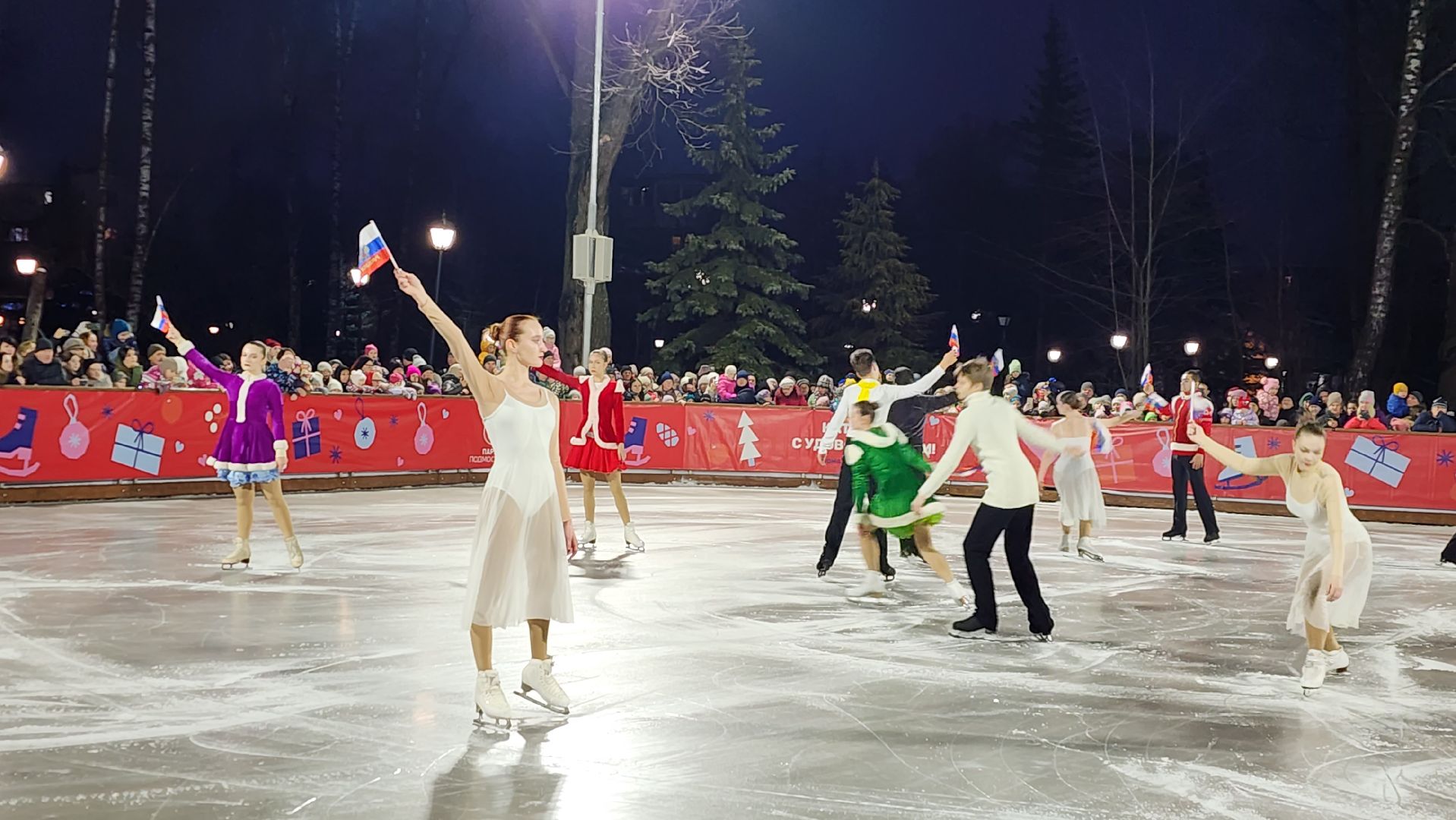 дедовск, зима в подмосковье, вертикалки, праздник,
