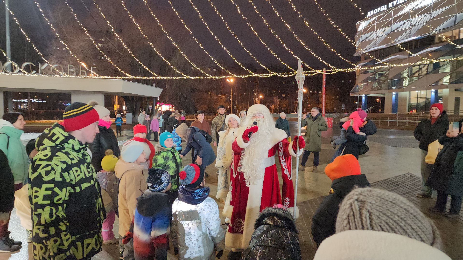 зима в подмосковье, красногорск, ёлка,