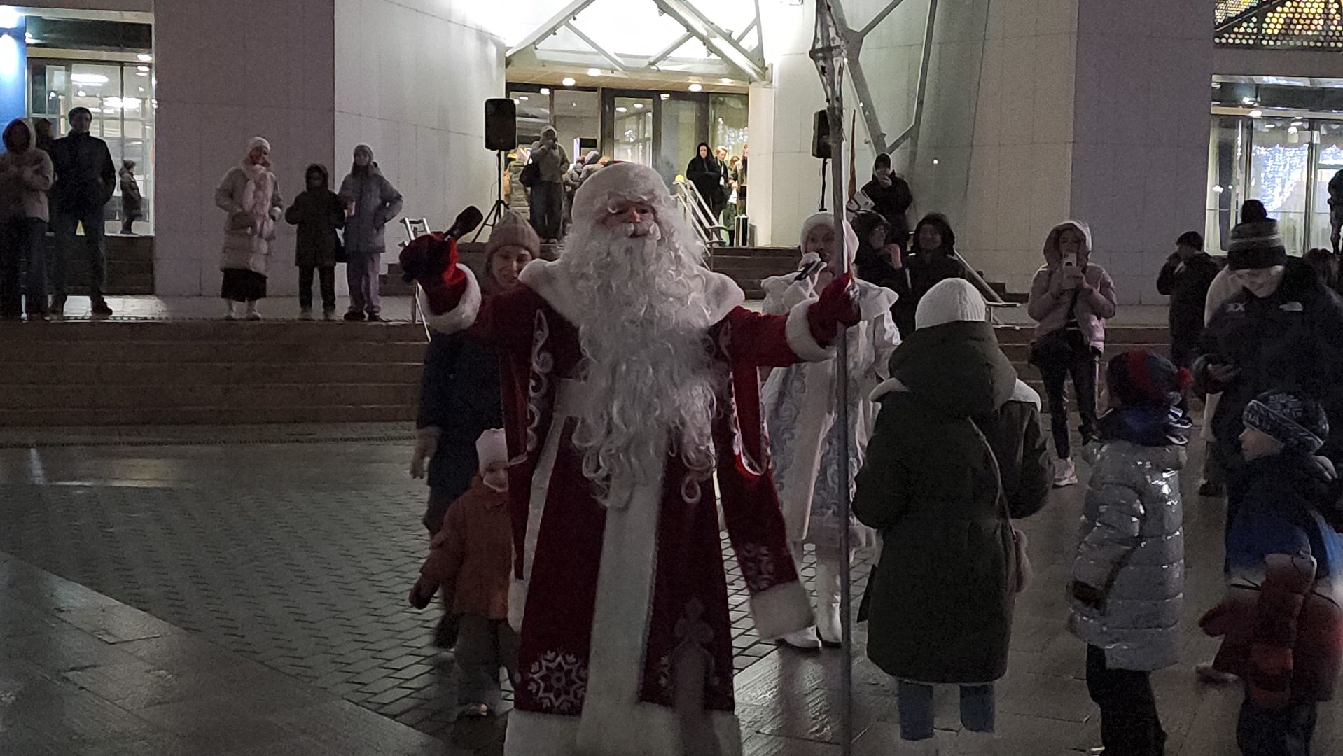 зима в подмосковье, красногорск, ёлка,