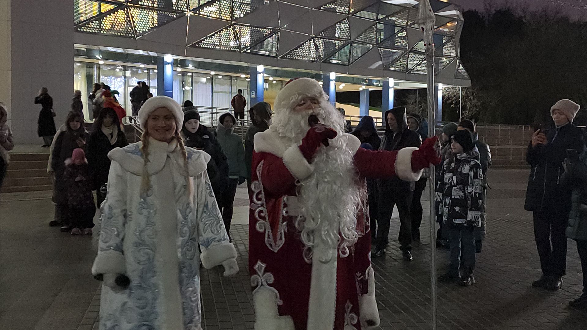 зима в подмосковье, красногорск, ёлка,