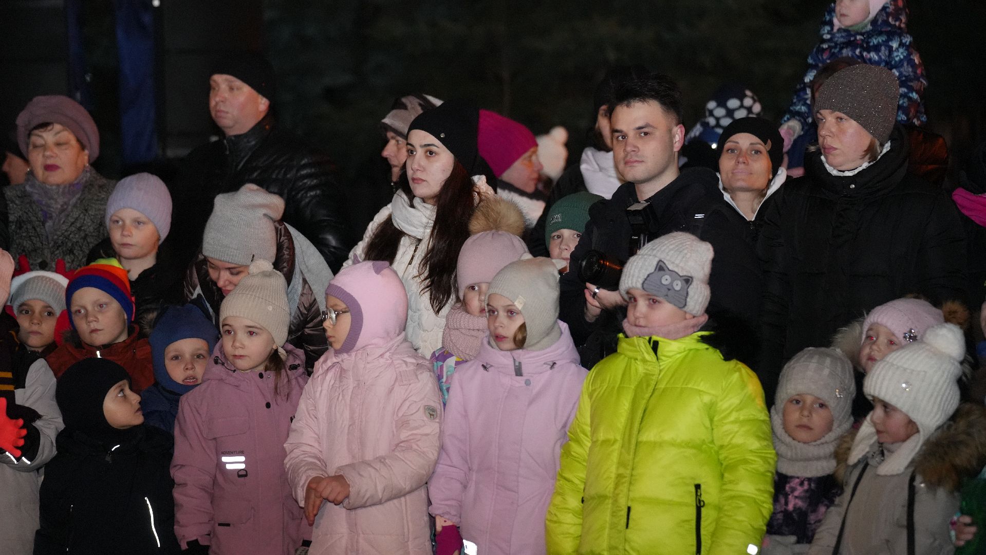 вертикалка, зима в подмосковье, елка,