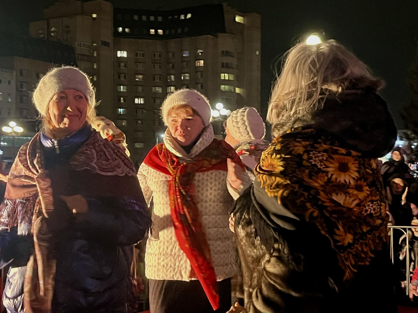 вертикальное видео, наро-фоминск, цдк звезда, дед мороз и снегурочка, зима в Подмосковье, вертикалка