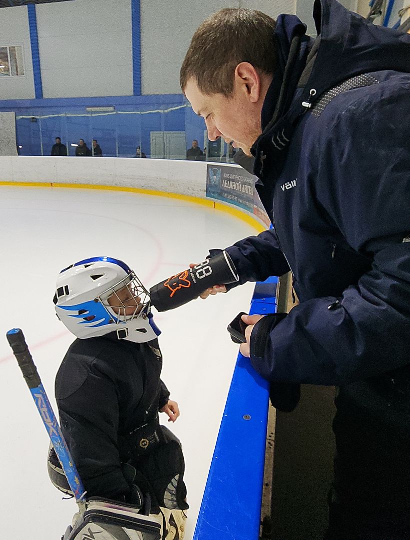 вертикаль, вертикали, вертикалка, вертикальное видео, электросталь, электросталь спортивная, день хоккея, хоккей, сшор кристалл-восток, спорт в подмосковье, спорт подмосковья,