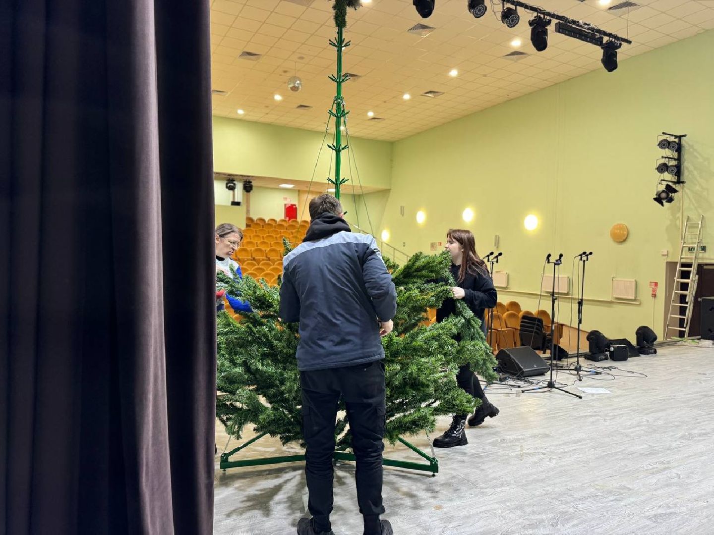 ёлка, кдц, городской округ восход, новогоднее настроение, вертикалки,