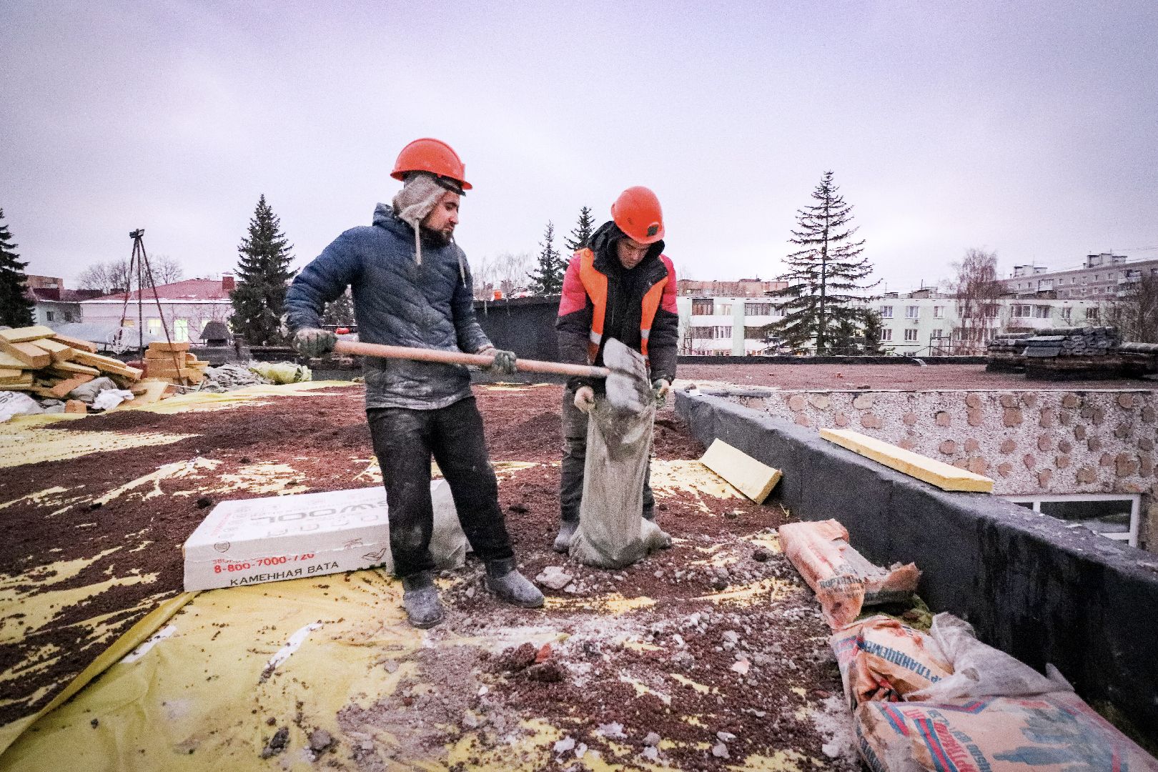 Клин, общество, строительство, ремонт школы, вертикалки,