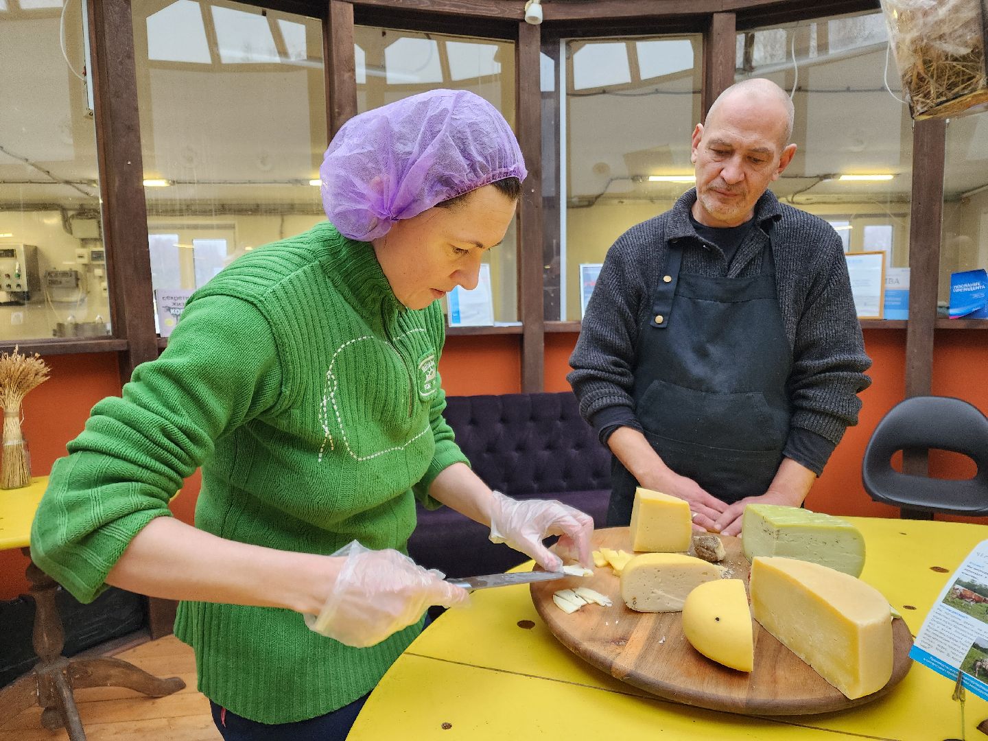Чехов, деревня Булычево, ферма Черный лис, молочное производство, животноводство, сельское хозяйство, производство молочных продуктов, авторские сыры, традиционные сыры,импортозамещение,меры поддержки,