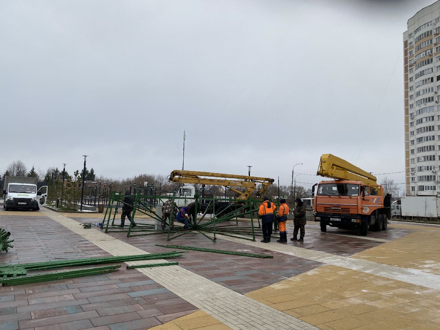 подольск, ёлка, праздник, вертикалки,