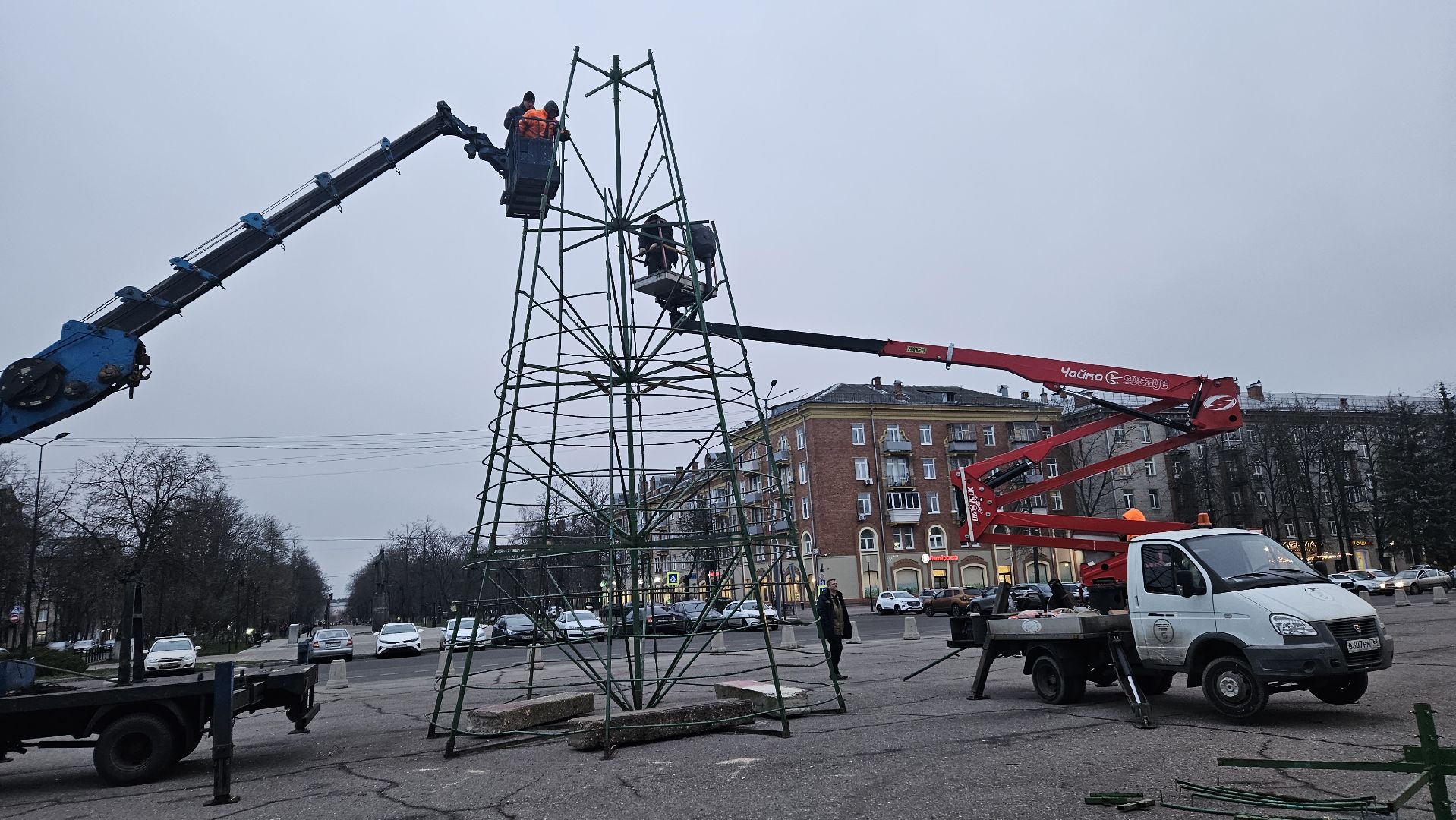 новогодняя елка, Жуковский, вертикалки,