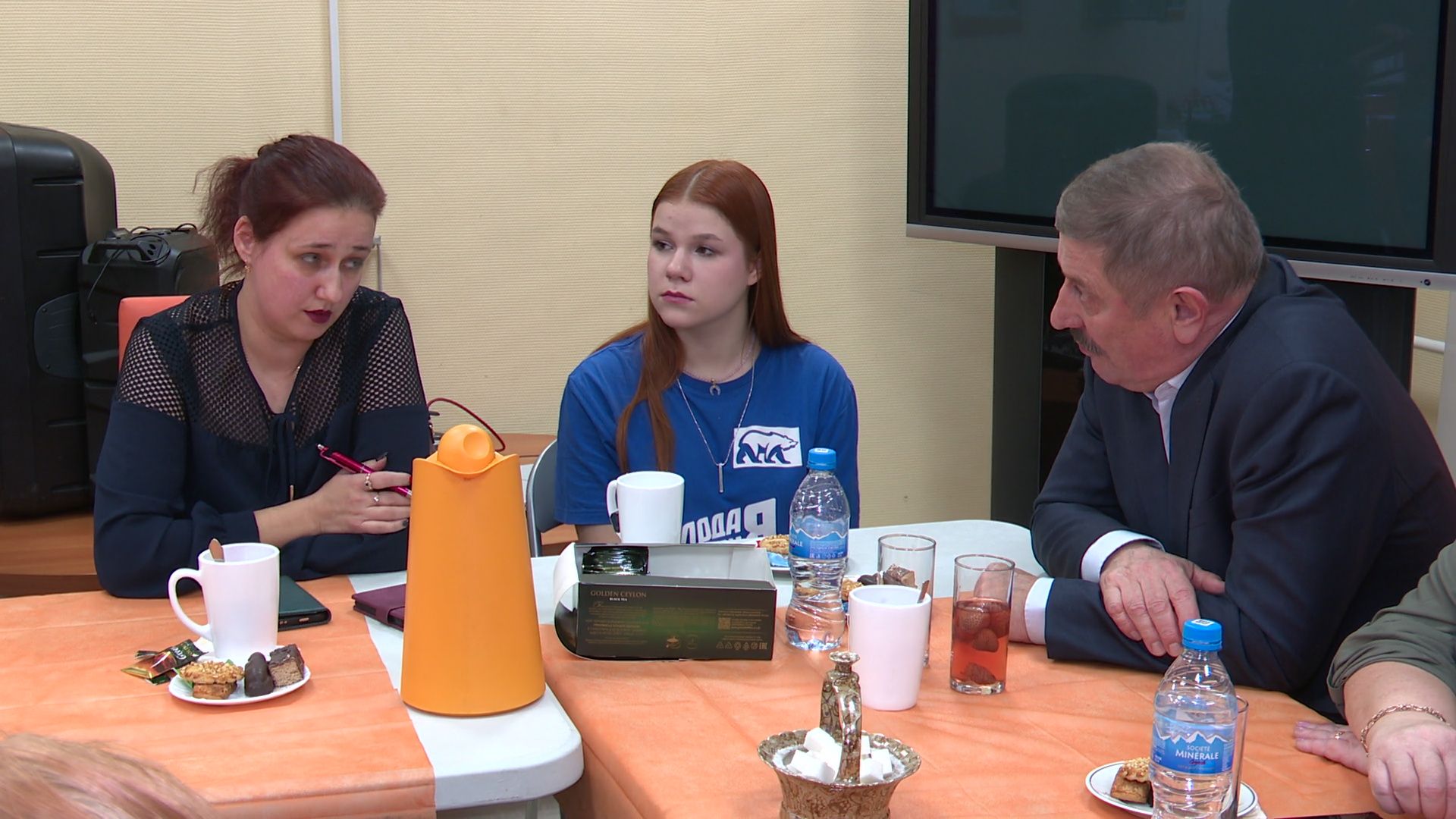 Реутов, вертикалки, встреча с бойцами, гуманитарная помощь, сбор помощи,