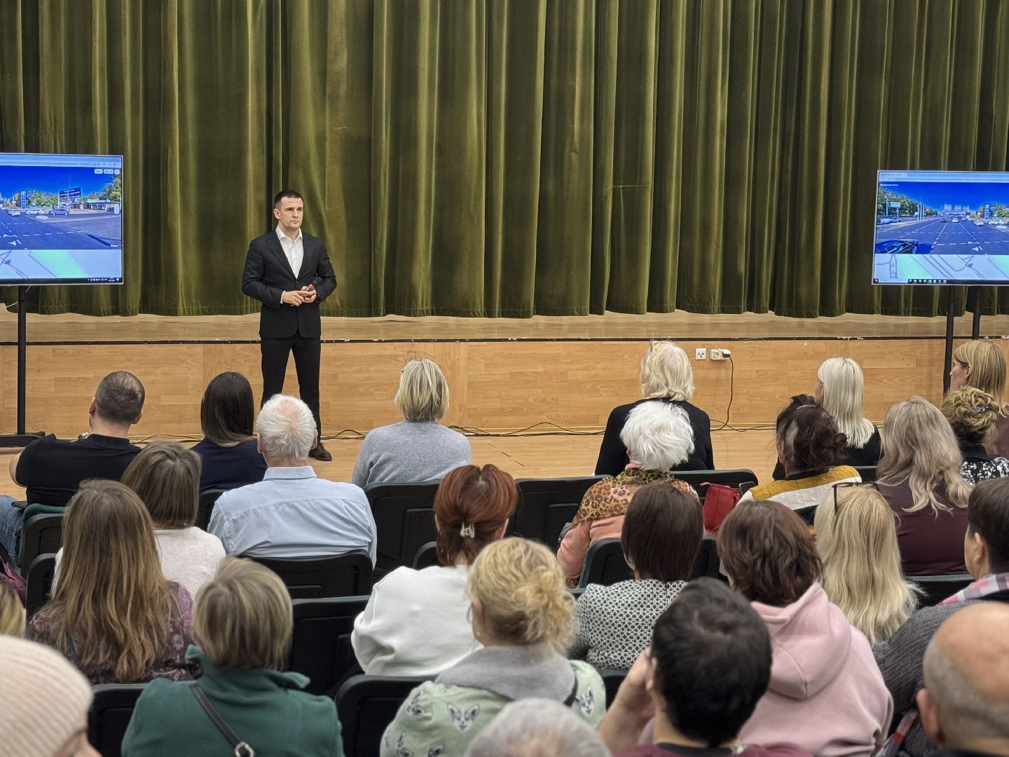 выездная администрация в ленинском округе, поселок Развилка, глава муниципалитета,