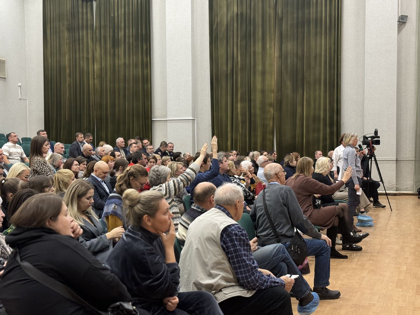 выездная администрация в ленинском округе, поселок Развилка, глава муниципалитета,