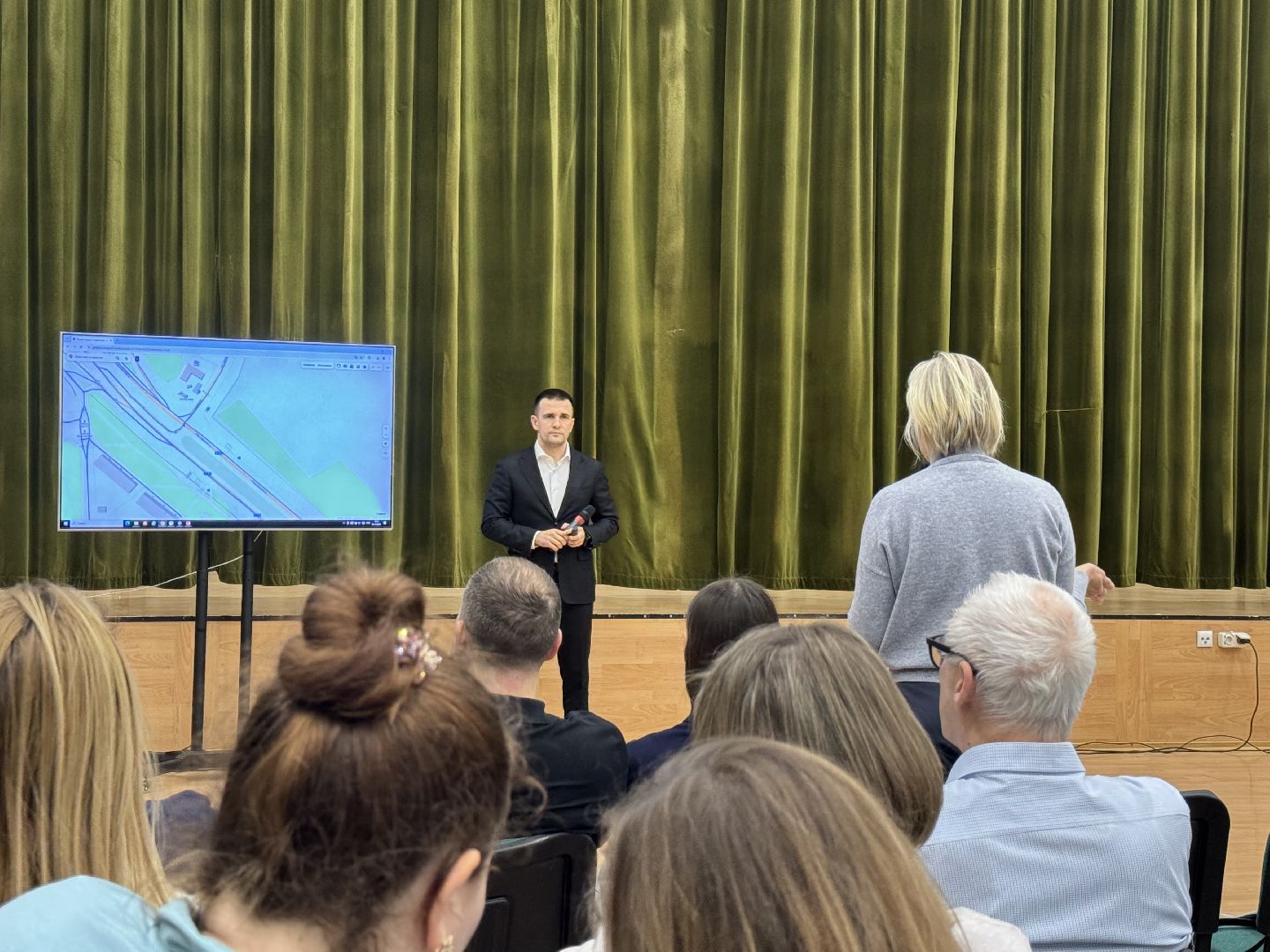 выездная администрация в ленинском округе, поселок Развилка, глава муниципалитета,