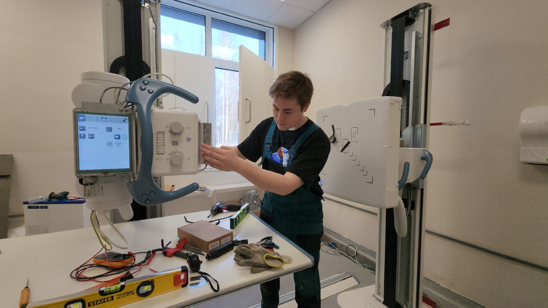 новая поликлиника, Лобня, Строительство, вертикалки,