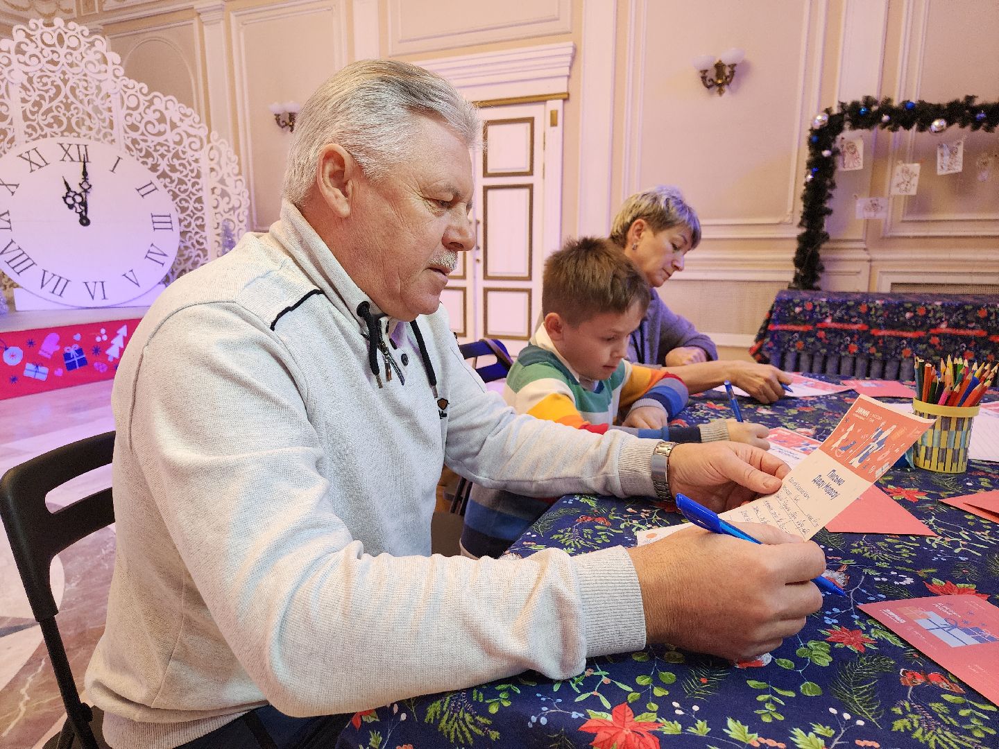 серпухов, подмосковье, парки подмосковья, парки серпухова, парк имени олега степанова, почта деда мороза, новый год,