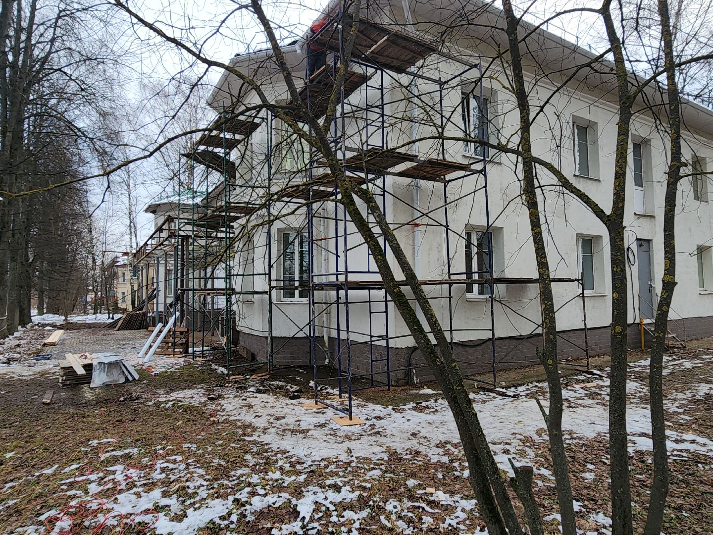 ремонт, ремонт кровли, ремонт поликлиники,вертикалки,