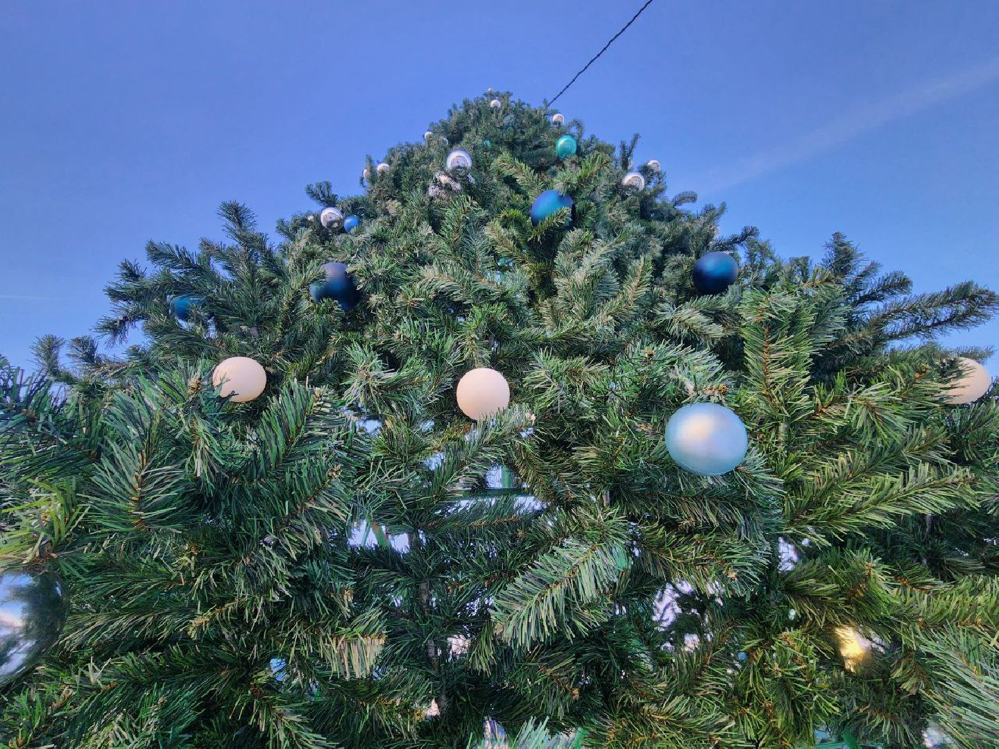 можайск, можайский городской округ, подмосковье, новый год, благоустройство, украшение округа, новогоднее оформление, новогодние елки, праздник, новогодние каникулы, вертикалки,