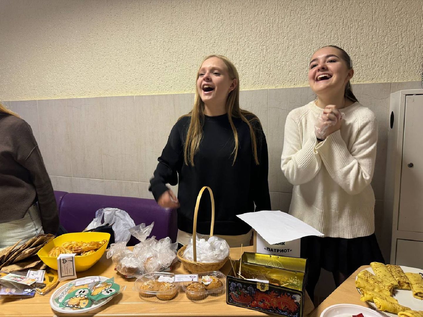 можайск, можайский городской округ, подмосковье, благотворительность, благотворительная ярмарка, сво, военнослужащие, поддержка бойцов, спецоперация, школьники, новогодние подарки, госпиталь,