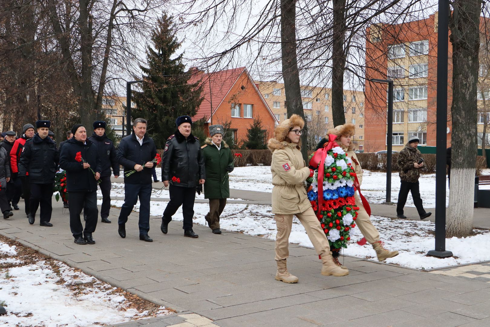 Серебряные Пруды, Братская могила, великая отечественная война, Освобождение Серебряных Прудов, вертикалки