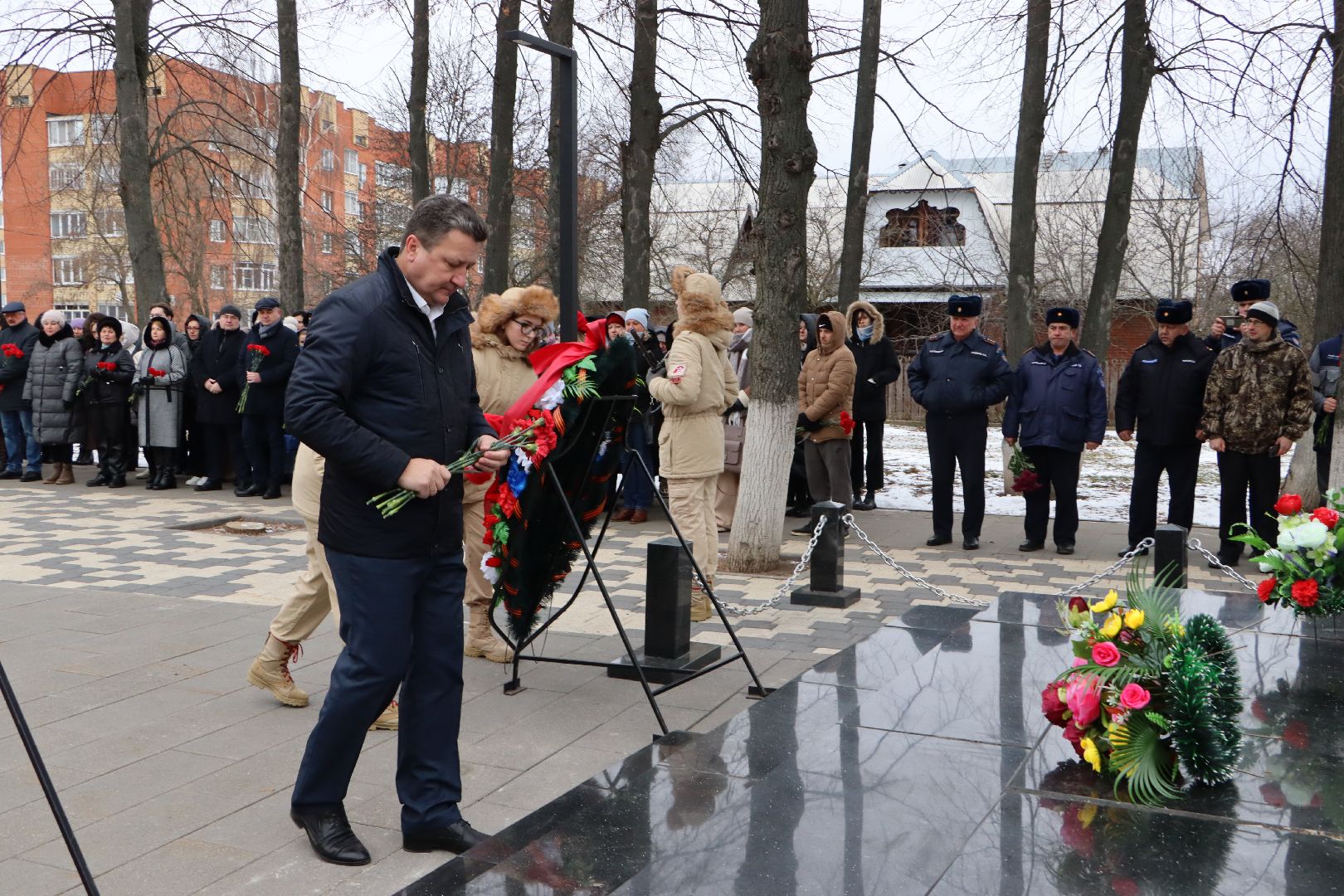Серебряные Пруды, Братская могила, великая отечественная война, Освобождение Серебряных Прудов, вертикалки