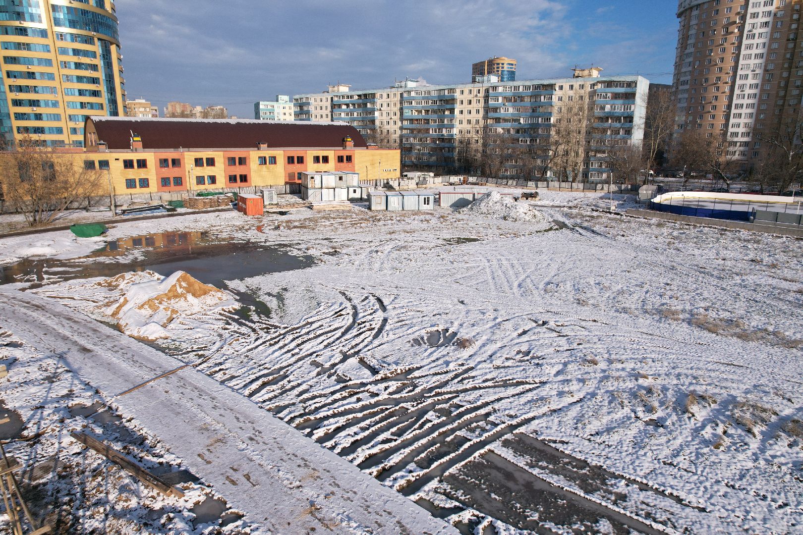 видео с коптера, реутов, спорт, стадион,