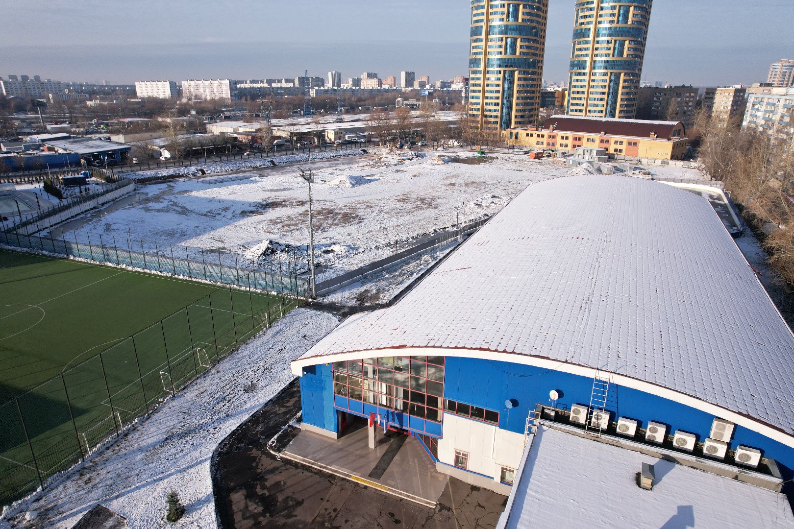 видео с коптера, реутов, спорт, стадион,