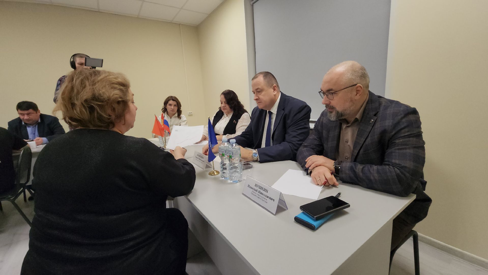 серпухов, деревня нижнее шахлово, дороги, центр профориентации молодежи,выездная администрация,