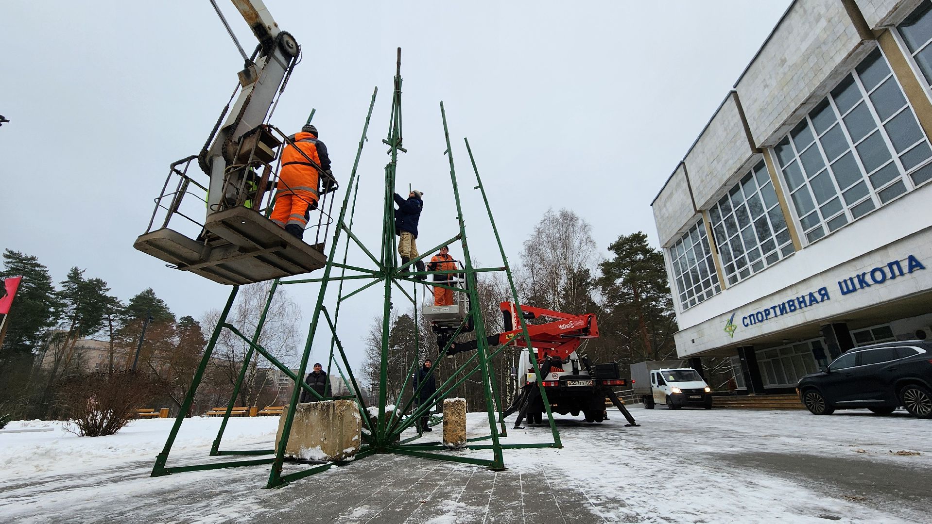 Елка, новый год, Протвино, Комбинат благоустройства, украшение города к новому году, вертикалки,
