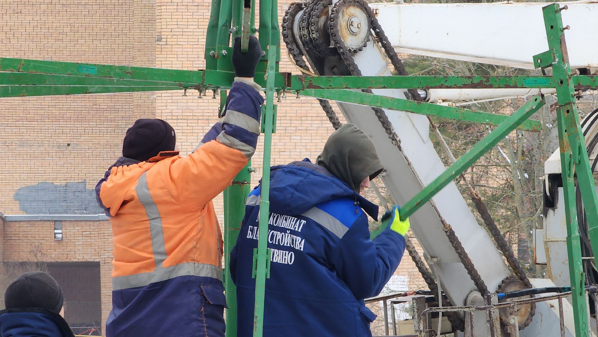 Елка, новый год, Протвино, Комбинат благоустройства, украшение города к новому году, вертикалки,