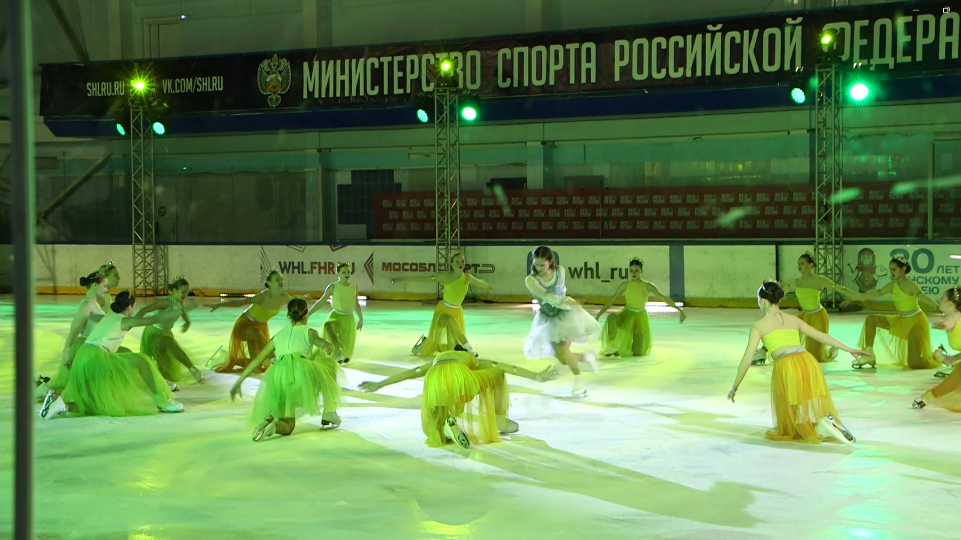 дмитров, ледовое шоу евгения плющенко, проект зима в подмосковье,