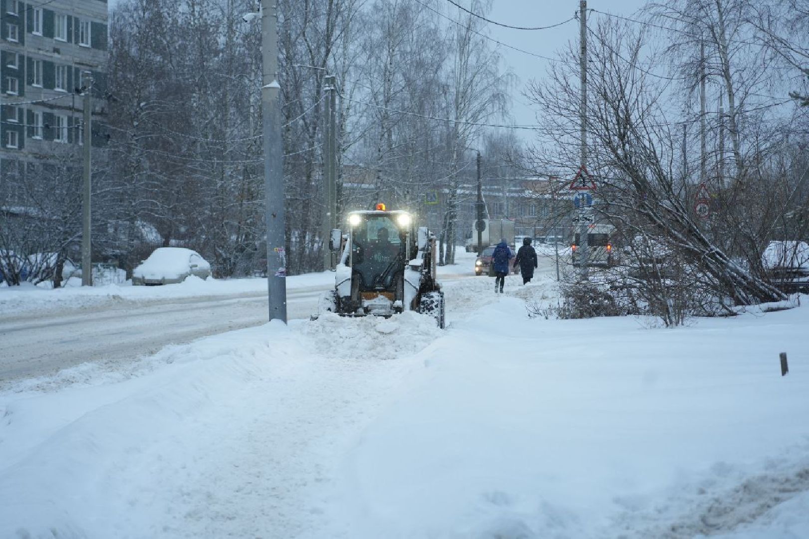 ЖКХ, Снегопад, Коммунальные службы, Сергиев Посад, Сергиево-Посадский городской округ, Зима, вертикалки,
