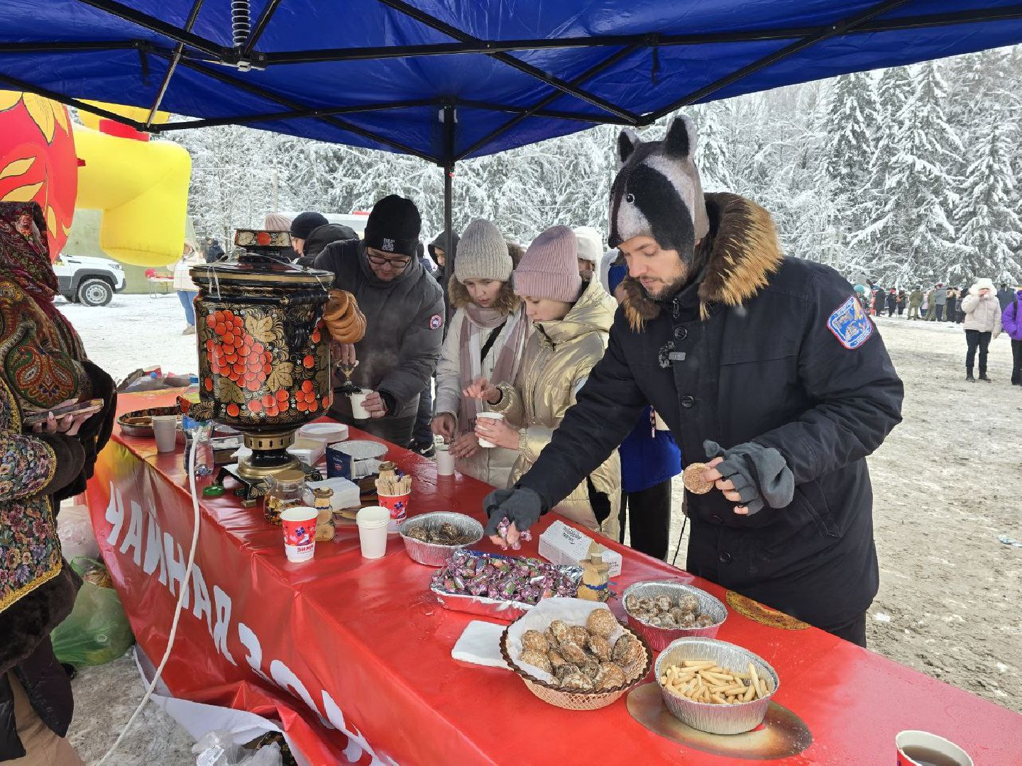 можайск, можайский городской округ, подмосковье, новый год, кремлевская елка, главное дерево страны, елька, соборная площадь, праздник, новогодние праздники, вертикалки,