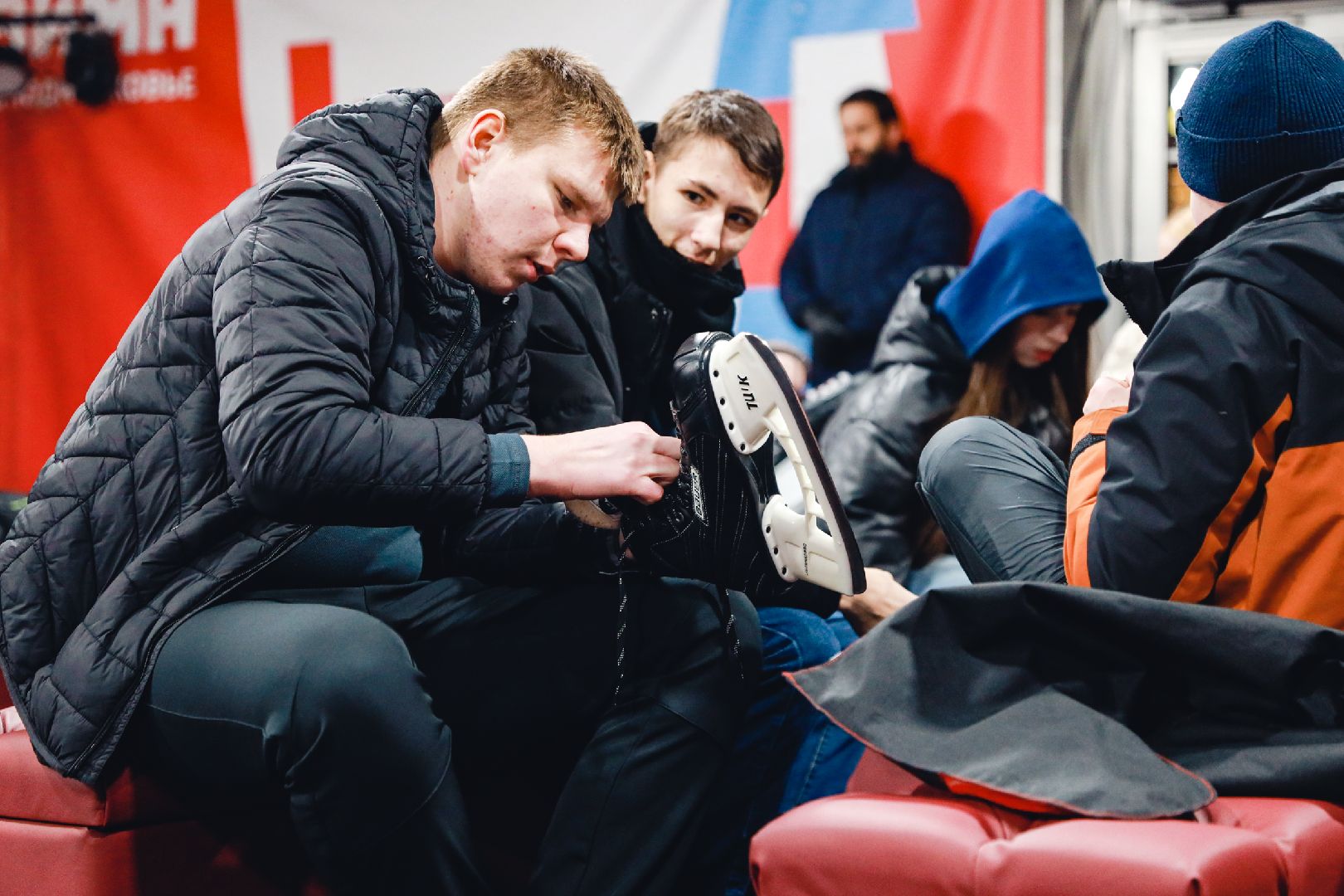 каток, коньки, лед, массовое катание, вертикалки,