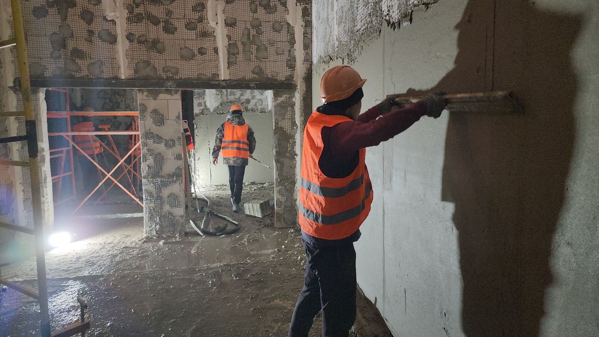 люберцы, строительство поликлиники, строители, поселок октябрьский, вертикалка,