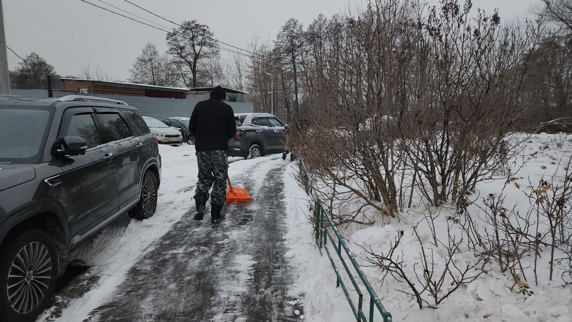 уборка, снег, снег и наледь, уборка снега, снегопад, жкх, трактор, дворник, дворники, уборка снега трактором, вертикалки,