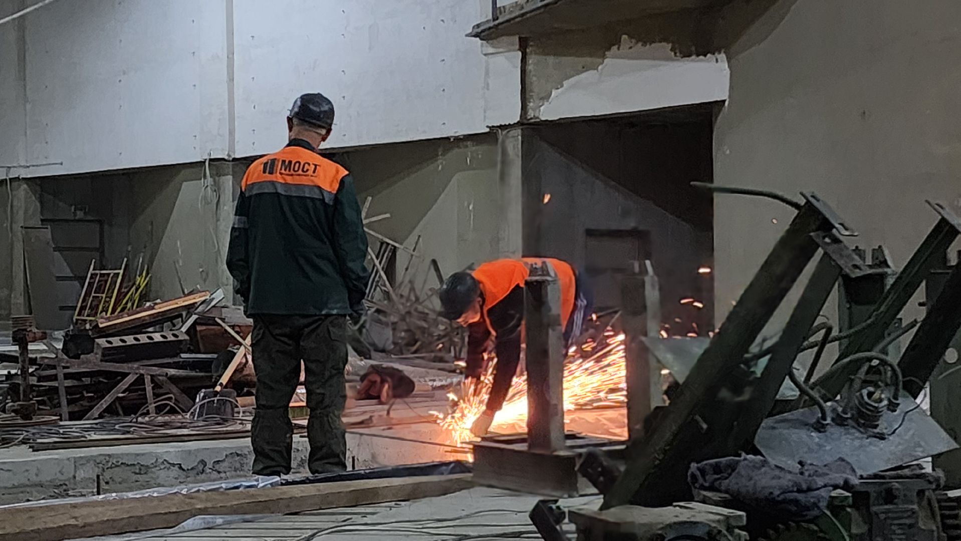 ДК Мир, домодедово, Подмосковье, строительство, культура, большой зал, вертикалки,