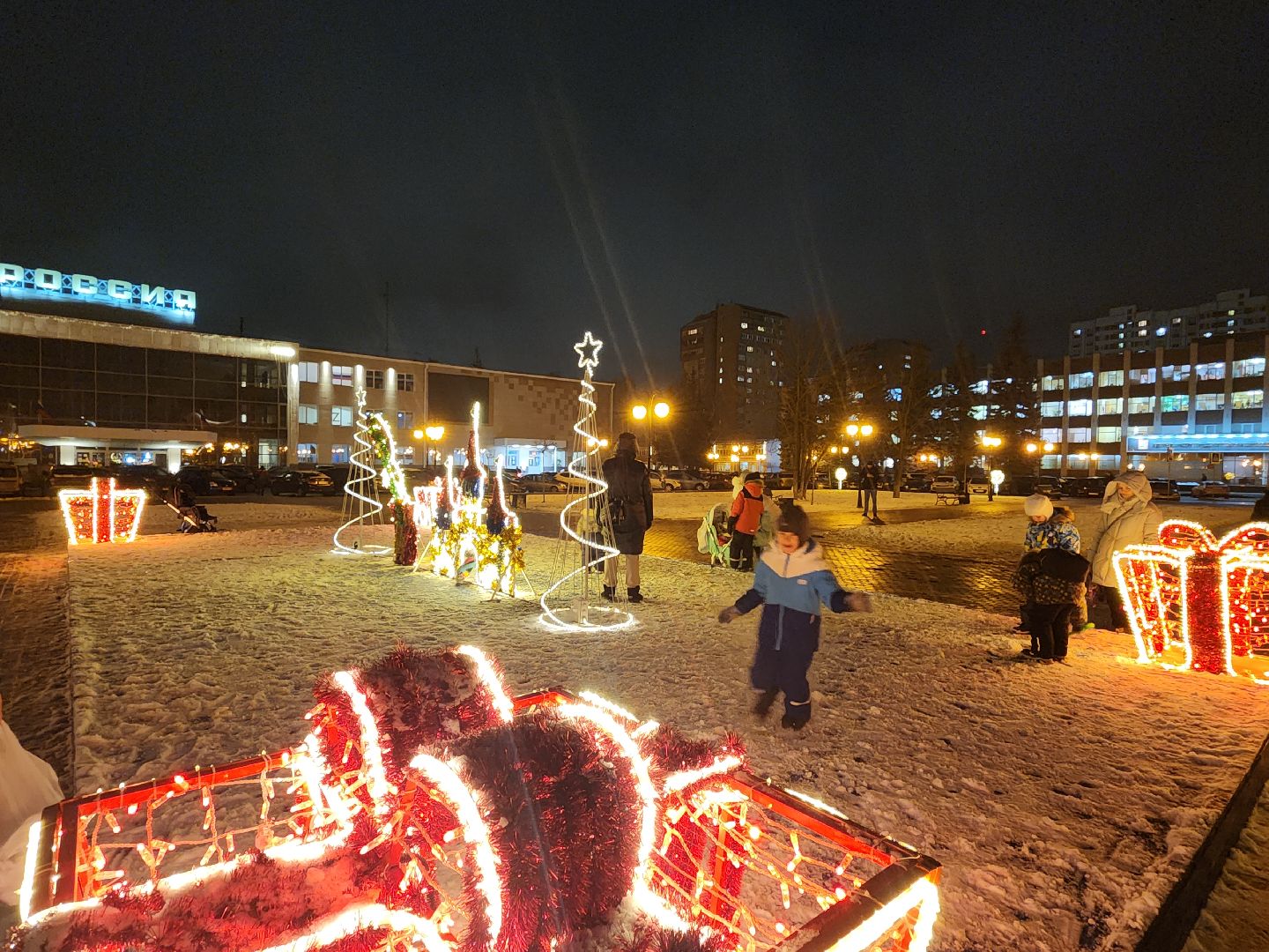 серпухов, подмосковье, новй год, инсталляции, украсили город, вертикалки,