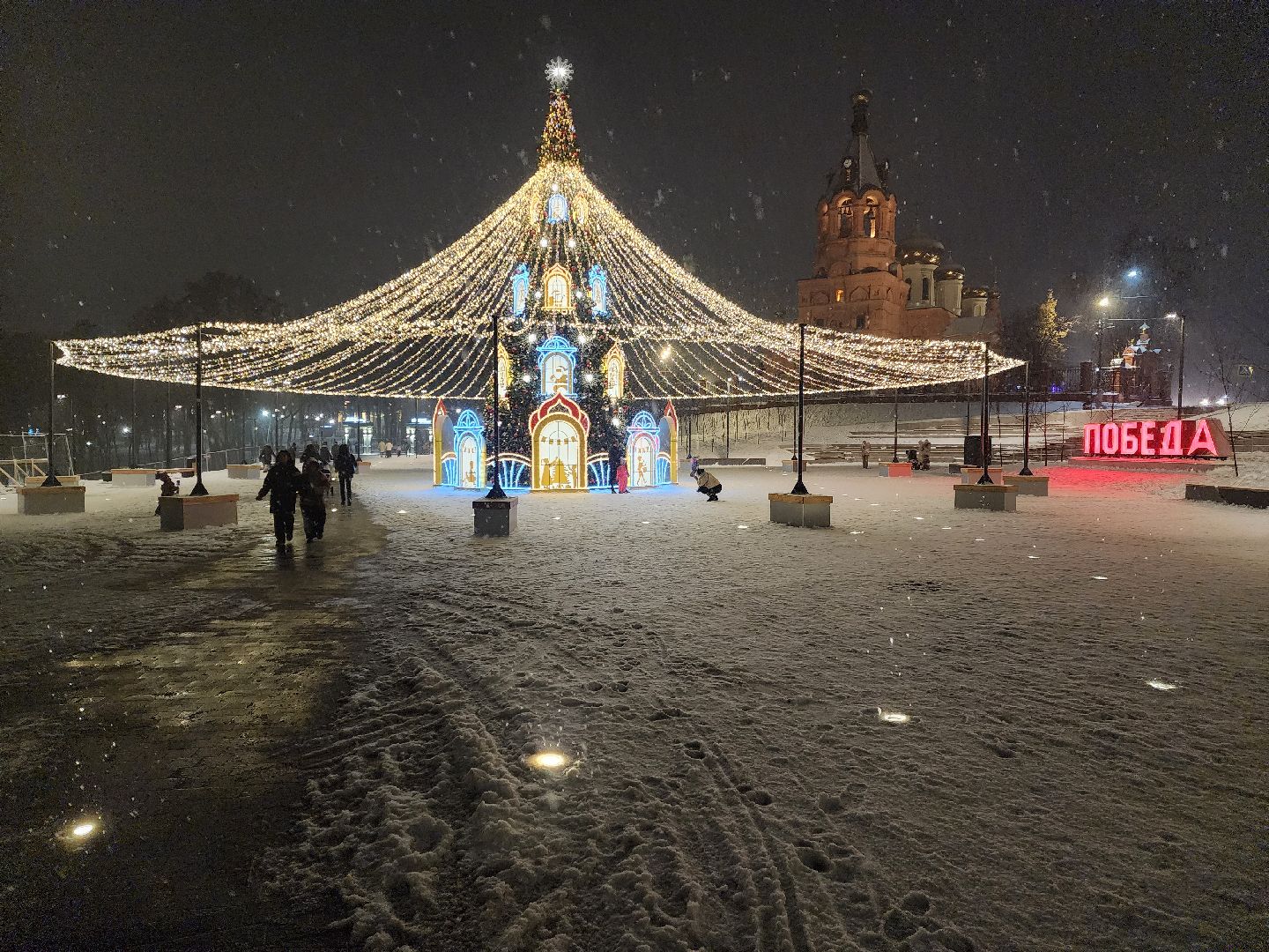 раменское, благоустройство, новогодняя елка на площади победы, вертикалка,